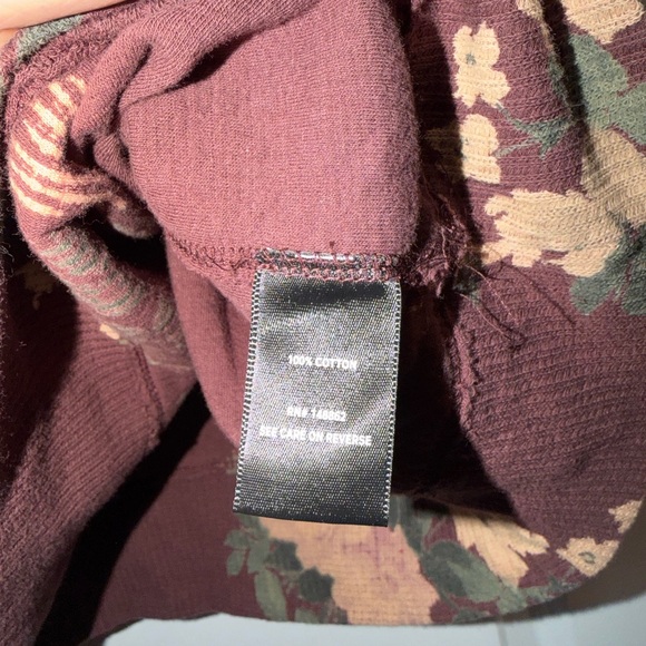 Torrid Cotton Crew Long Sleeve Tee Sweater - Picture 8 of 9